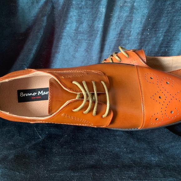 Men’s dress shoes - Picture 2 of 12